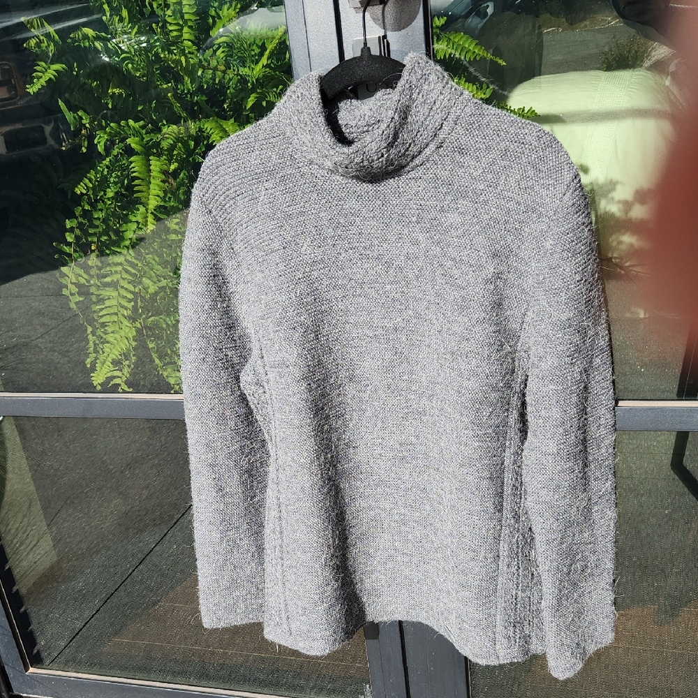 Giesswein Heather Gray Turtleneck Sweater